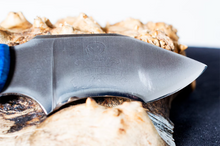 Cargar imagen en el visor de la galería, The Brigham high carbon steel knife Juma Gem Resin Handle