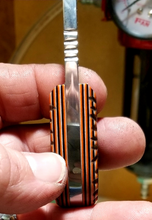 Загрузить изображение в средство просмотра галереи, The Piranha high carbon steel with kydex sheath and ball chain necklace