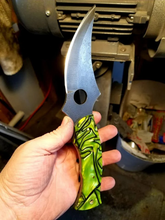 Load image into Gallery viewer, Viper22 High Carbon Steel Upswept Skinner FREE ENGRAVING FOR ANY OFFICER