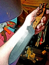 Load image into Gallery viewer, Scrimshaw Timberwolf Spearpoint High Carbon knife hybrid handle material