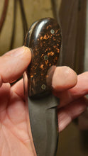 Laden Sie das Bild in den Galerie-Viewer, Small drop point high carbon steel blade
