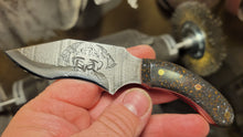 Cargar imagen en el visor de la galería, The Fire fighter Brigham High Carbon Steel with Black and Red Paper Micarda
