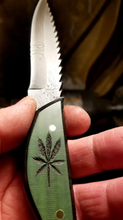 Load image into Gallery viewer, Sativa leaf knife
