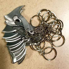 Cargar imagen en el visor de la galería, Loki keychain Thin Metal
