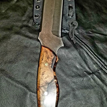 Load image into Gallery viewer, Scrimshaw Timberwolf Spearpoint High Carbon knife hybrid handle material
